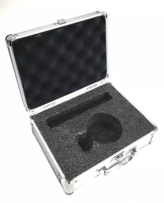 ART Pro Audio - AR5 ACTIVE RIBBON MIC W/CASE 4